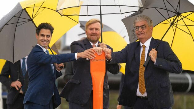 Koning Willem-Alexander Start Aanleg Landelijk Waterstofnetwerk | Port ...