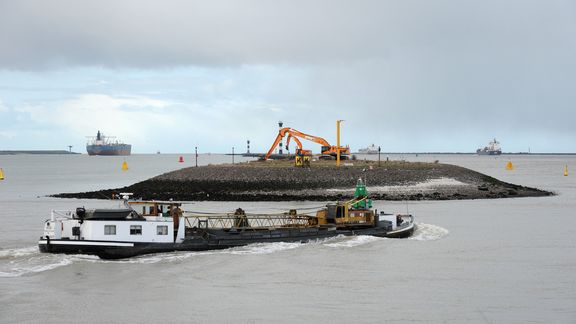 Het breeddiep bij Hoek van Holland