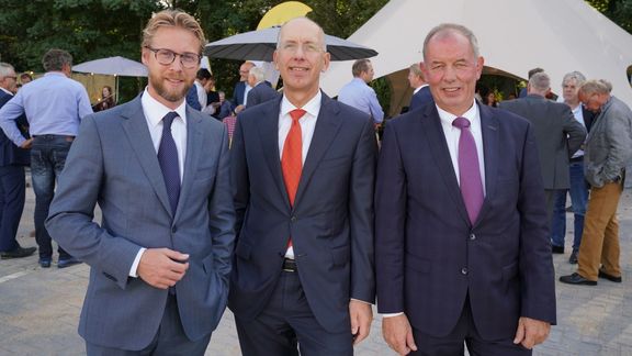 Feestelijke heropening volledig vernieuwd bedrijventerrein Louterbloemen in Dordrecht