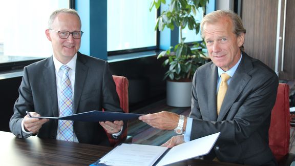 Ondertekening MOU Axel Wietfeld en Allard Castelein