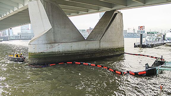 Vangsysteem Catchy 2 onder de Erasmusbrug