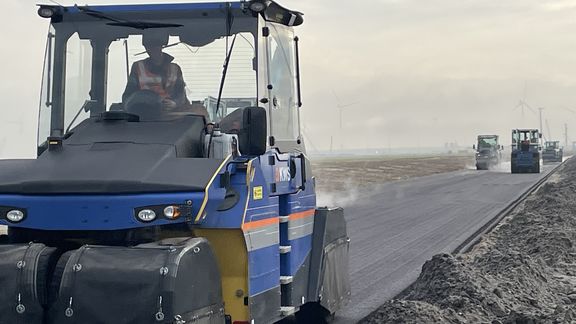 Aanleg nieuwe Mekongweg op Maasvlakte