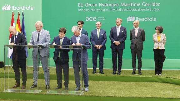 Delegaties van ACE, HES en Iberdrola ondertekenen de samenwerking