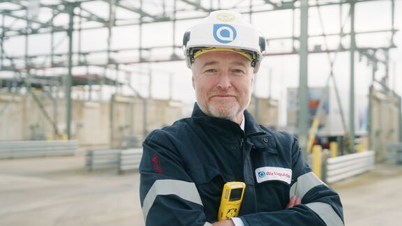 Diederik Luijten op de terminal bij Air Liquide