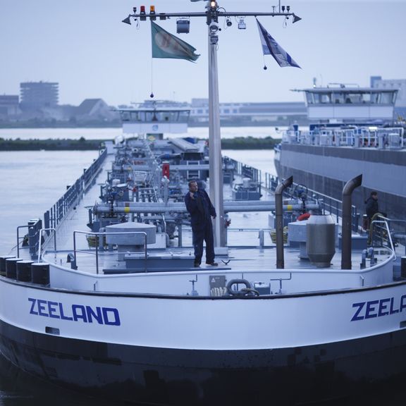 Binnentankschiff Zeeland