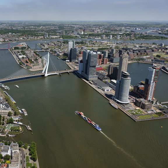 Luchtfoto skyline Rotterdam